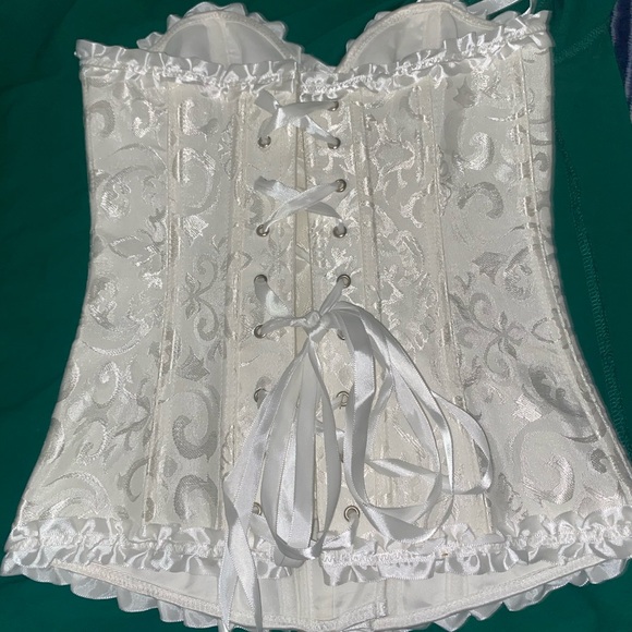 NWOT XS Pearl White Corset - Picture 3 of 4